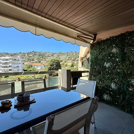 Splendide - Vue - Cannes A 5 Min Appartement *